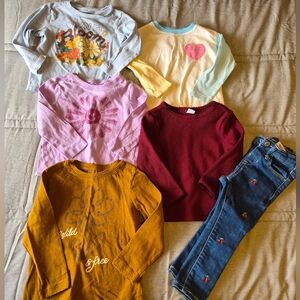 Assorted Clothing Bundle- Old Navy 2T